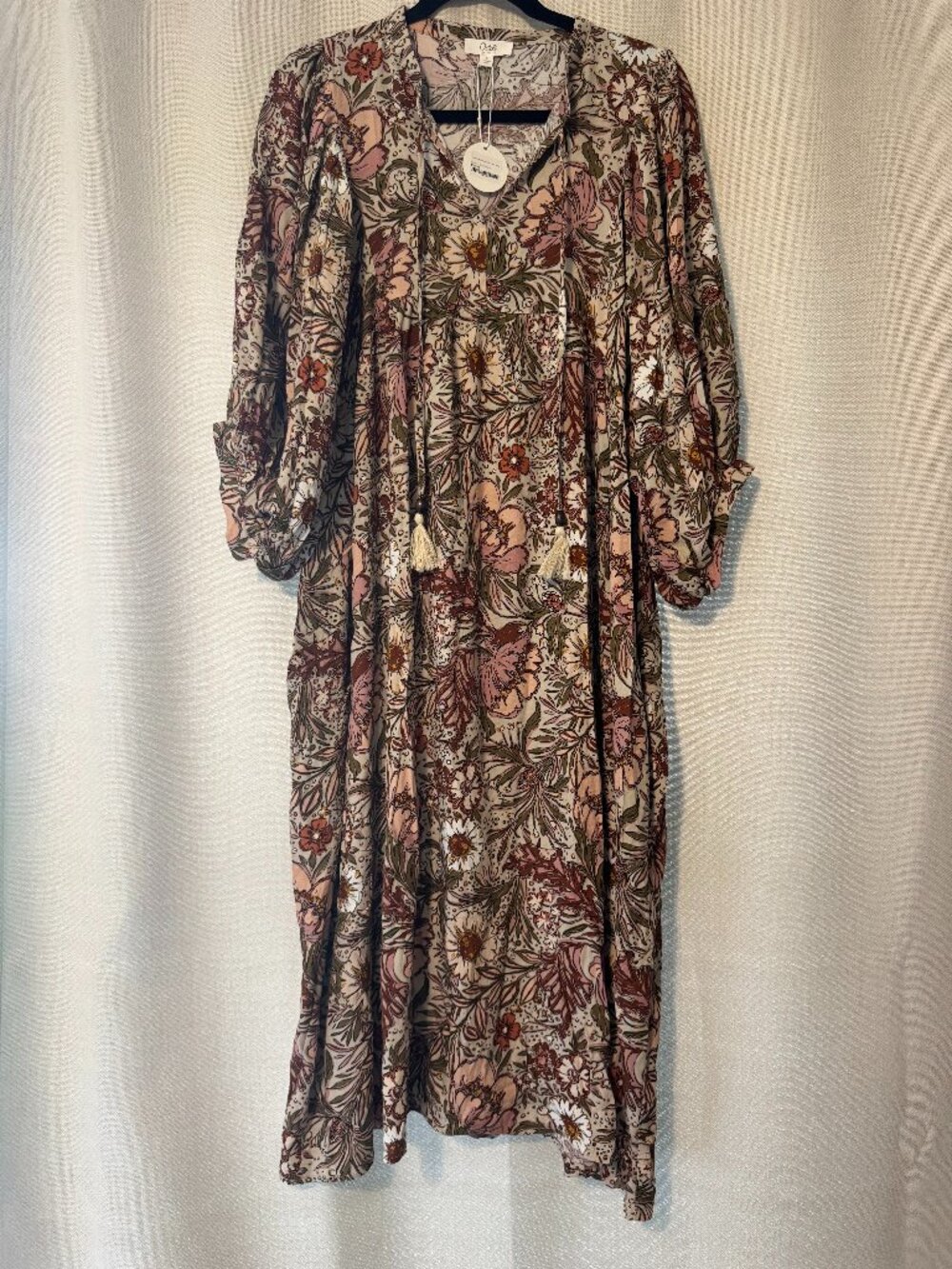 Main Street Exchange - Oddi Bohemian Floral Midi Dress – Cienna Style (Large)